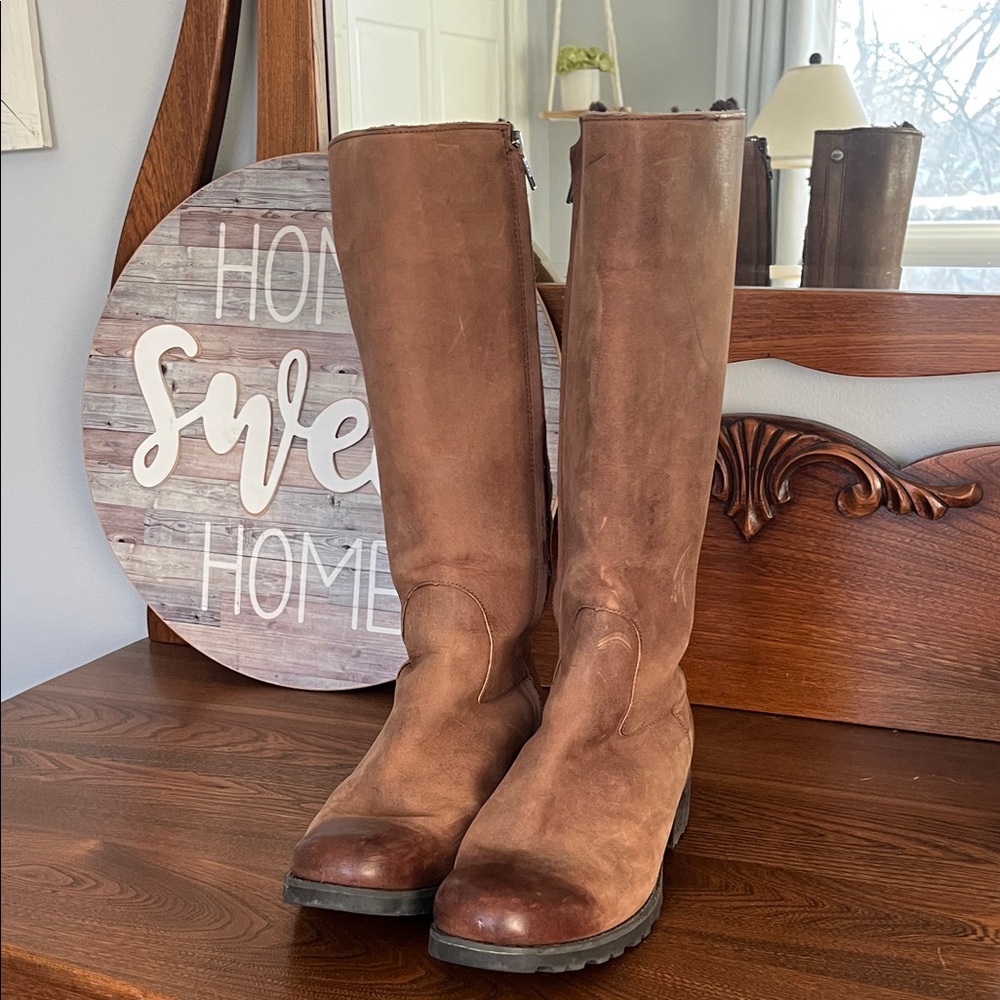 Ugg Brown Leather Tall Boots 8.5